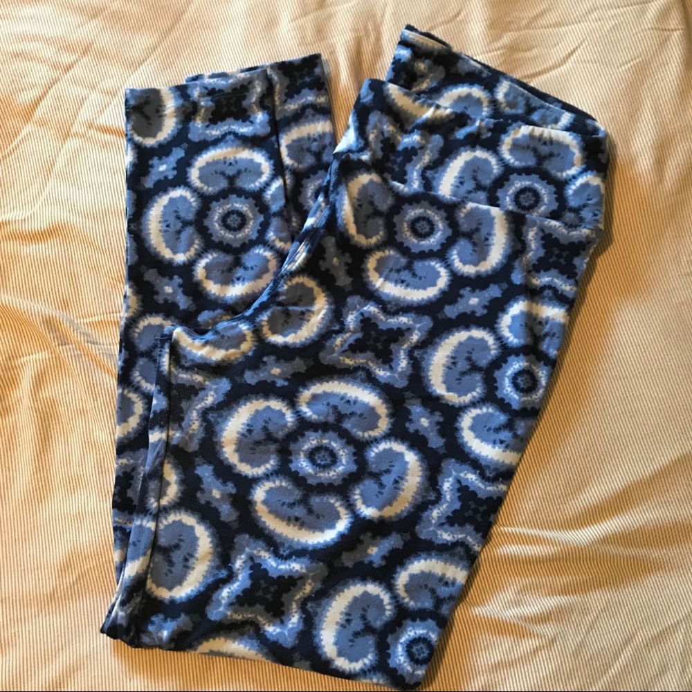 ⭐️ LulaRoe TC leggings ⭐️